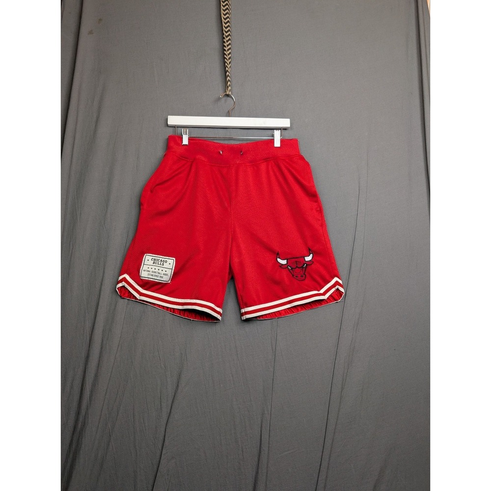 Chicago Bulls NBA Team Red Ultra GAME Basketball Shorts‎ size Men's M